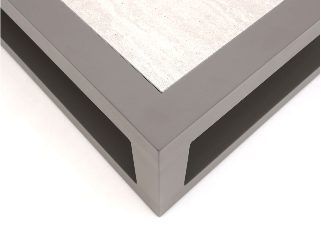 Hoekdetail van de Apple Bee Santorini tafel