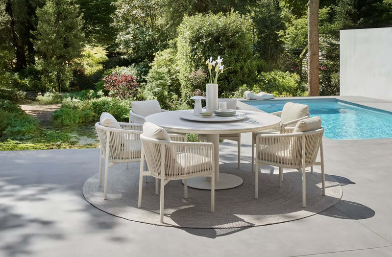 Tijdloos Design in Oyster