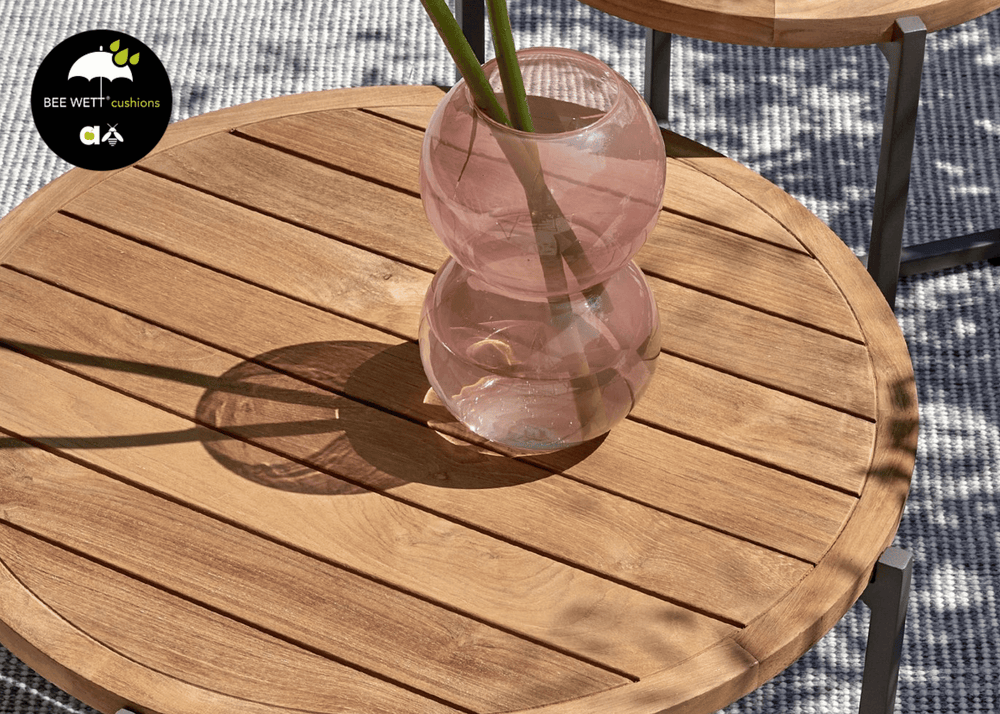 Sfeerfoto van de apple bee bijou bijzettafels