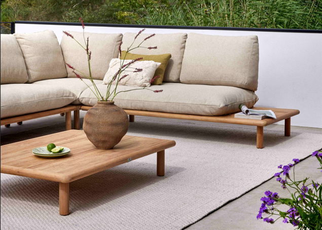 Apple Bee Cross 300x 200 Oyster