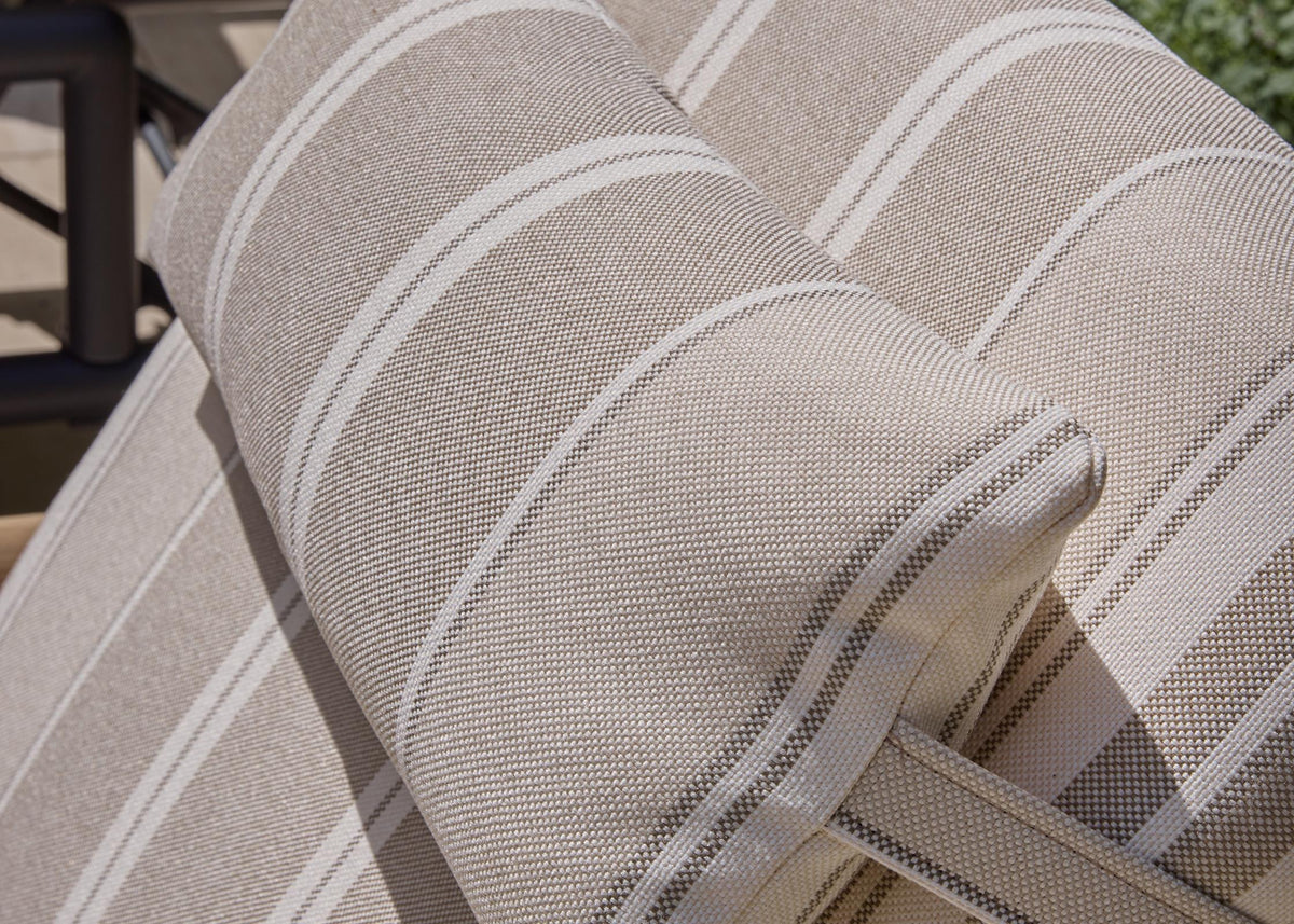 Detail Apple Bee Amalfi Stripes BEE WETT ligbedkussen met hoofdkussen
