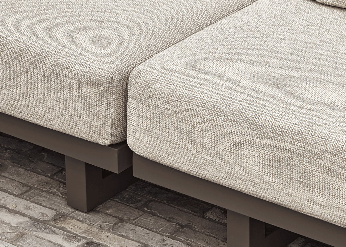 Apple Bee Santorini Loungebank Upholstered | 2-Zits Links + Rechts | 320 x 82 x 60 cm