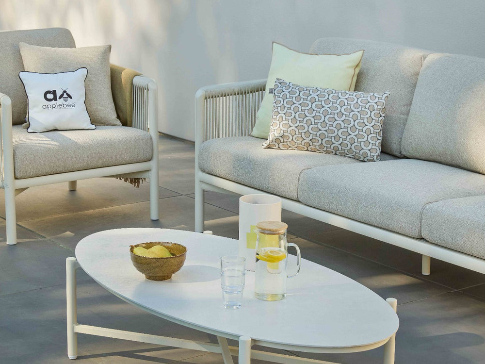 Apple_Bee_Bora_Bora_Oyster_Lounge_detail