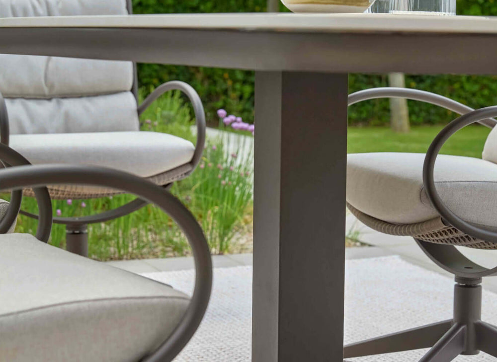 Apple_Bee_CampBay_Bronze_Onderstel_detail