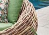 Close-up van het prachtige vlechtwerk van het Apple Bee Cocoon loungeset, dat de duurzaamheid en het vakmanschap benadrukt.