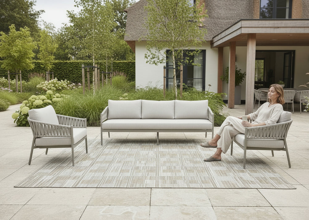 Belito_Frank_loungeset_taupe_sfeerbeeld