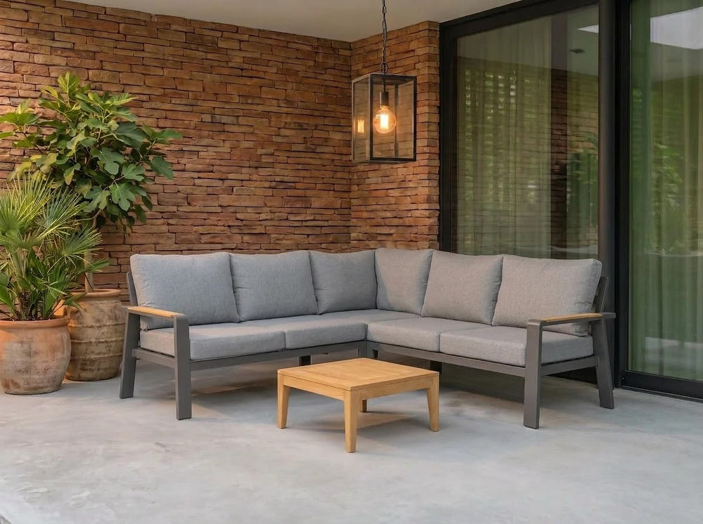 Belito_Lotte_Loungebank_met_grijze_kussens_en_teakhouten_tfael
