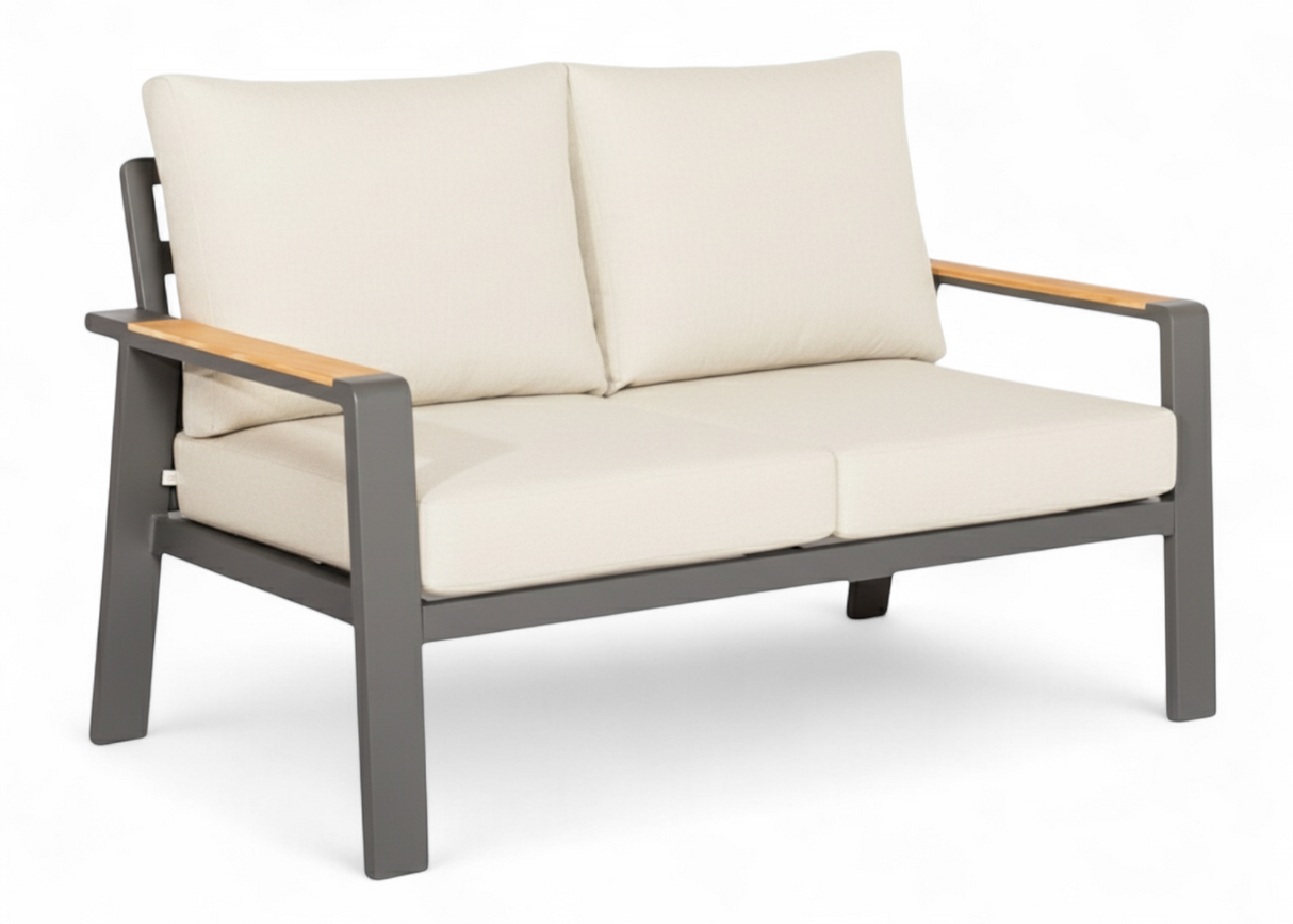 Birmingham 2 zits bank lichte kussens