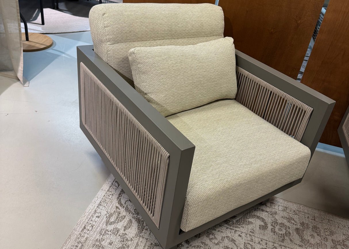 Apple Bee Santorini ROPE Loungestoel - Showroommodel - kleine schade