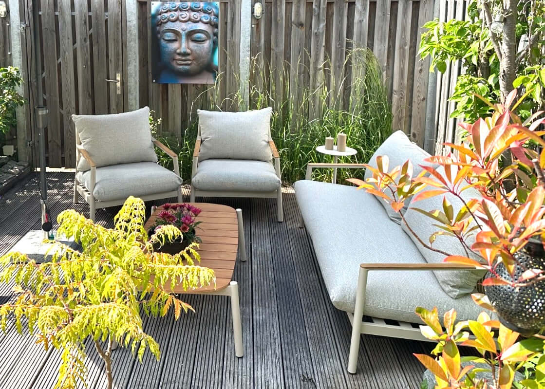 Belito Julia Loungestoel - Taupe Frame met kleine schade aan rugleuning