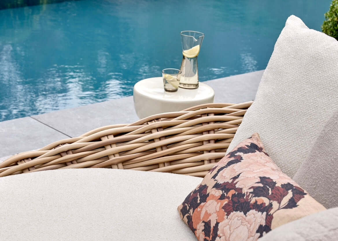 Apple Bee Cocoon Lounge Daybed Ø 220cm - Showroommodel