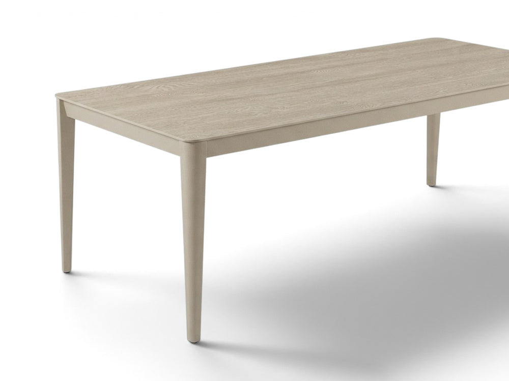 Belito Julia tuintafel taupe Sintered Stone op terras