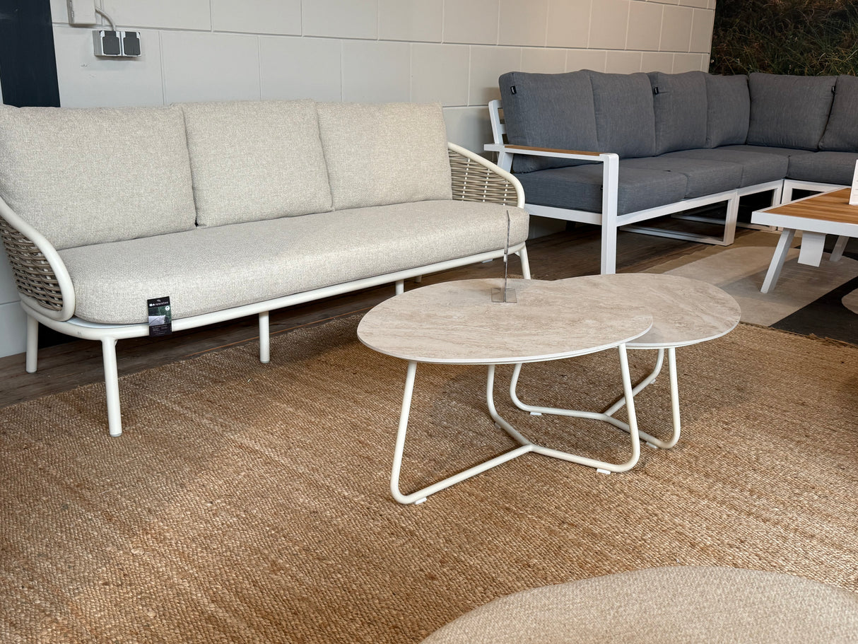Apple Bee Pine Key/Apple Bee Condor Lounge Tafelset – Set van 2 – 79x63 cm – Oyster