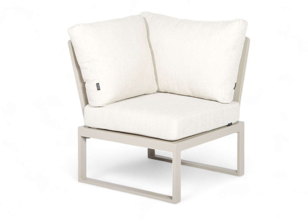 Lotte taupe hoekstuk vooraanzicht