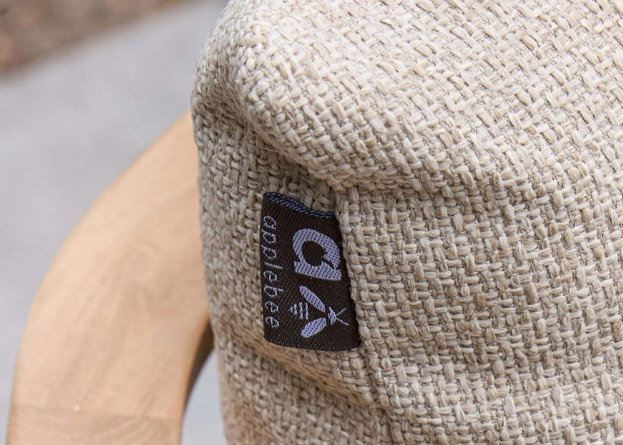 applebee-condor-dining-oyster-detail-kussen