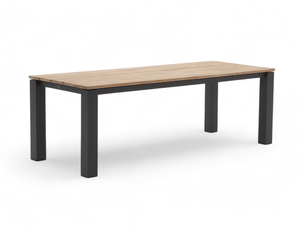 Showroommodel Belito Luuk dining tuintafel 240x90cm