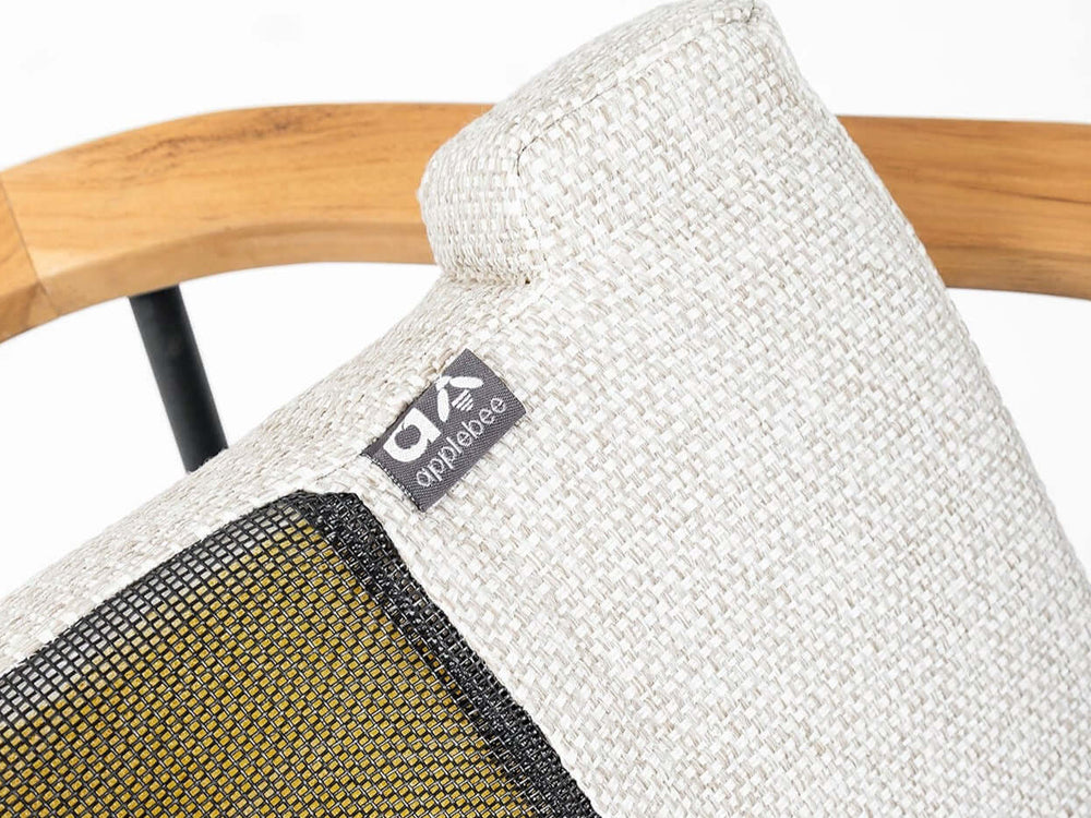 Detailfoto van de Apple Bee Condor dining tuinstoel, waarop het stijlvolle en stevige frame van de stoel te zien is